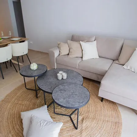 La Fortuna Luxury Apartment *
